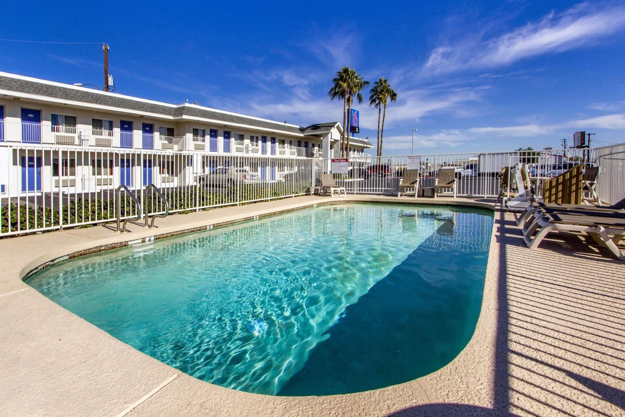 Motel 6-Phoenix, Az - Airport - 24Th Street Kültér fotó